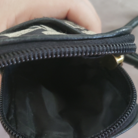 Tommy Hilfiger phone Small Pouch wristlet Classic Black Gray - Picture 2 of 4